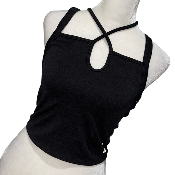 FREE PEOPLE MOVEMENT WOMEN’S WORKOUT TOP SIZE MED/LARGE IN BLACK CROPPED NWOT - Picture 1 of 4